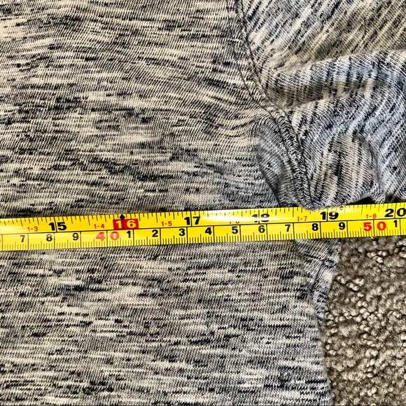 PD&C Gray 100% Cotton T-shirt Medium - Picture 9 of 9